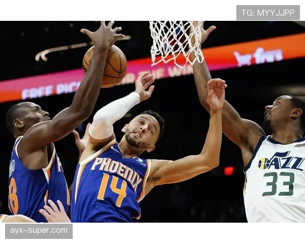 保罗·班切罗运用挡拆拉开空间提升外线投篮效率