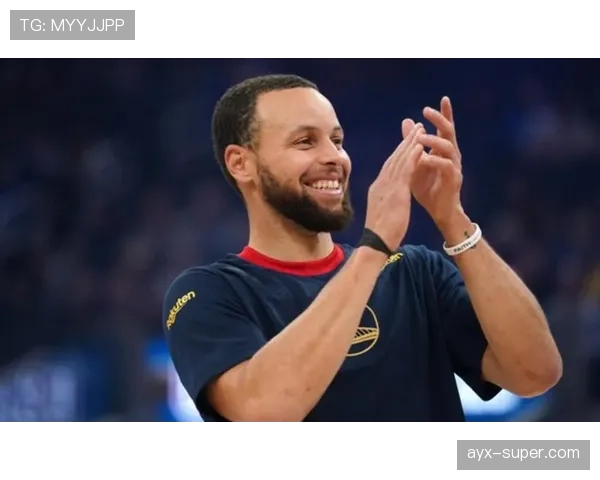 与库里不同，雷阿伦以无球跑动提升三分效率