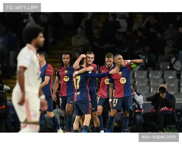 拜仁更衣室矛盾传闻增加，球队稳定性面临考验，对赛季走势形成制约。