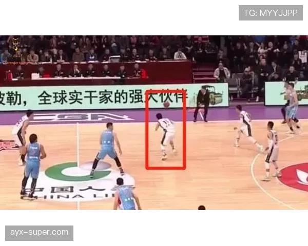 篮球规则中干扰发球违例的界定标准与现场判罚依据解析